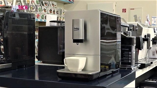Plnoautomatický kompaktný kávovar BEKO CEG 5301 X.
