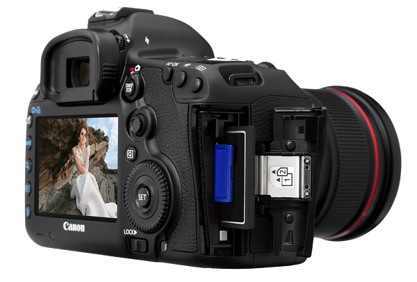 Fotoaparát Canon EOS 5D Mark III - ilustračné foto