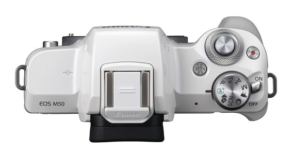 Bezzrkadlový fotoaparát Canon EOS M50.