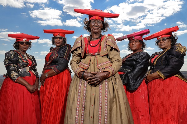 Fotka z Namíbie, ambasádor spoločnosti Canon Brent Stirton