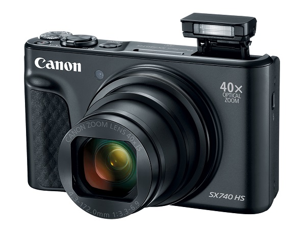 Kompaktný superzoom Canon PowerShot SX740 HS.