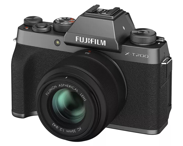 Bezzrkadlový fotoaparát Fujifilm X-T200 s novým objektívom XC 35 mm f / 2.