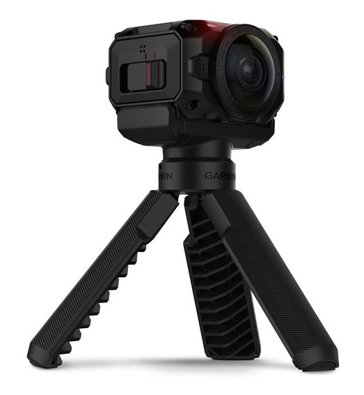 K 360 stupňovej akčnej kamera Garmin VIRB 360 získa používateľ aj praktický statív, ktorý sa dá použiť aj ako rukoväť.