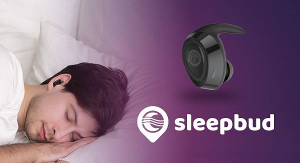 Počas noci slúchadlo Sleepbud deteguje zvuky chrápania a reaguje na ne vo forme mikro zvukových signálov a mikro vibrácií. Používateľ potom zmení svoju polohu hlavy a krku.