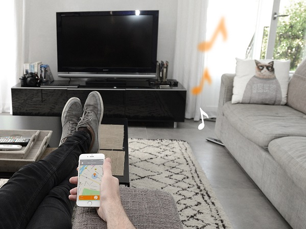 Wistiki, tracker, sledovač, kľúče, peňaženka, zviera, domáce zviera, voilá!, ahá!, hopla!, Philippe Starck, GPS, aplikácia, Bluetooth, technológie, novinky, technologické novinky, inovácie, prvé dojmy, recenzie