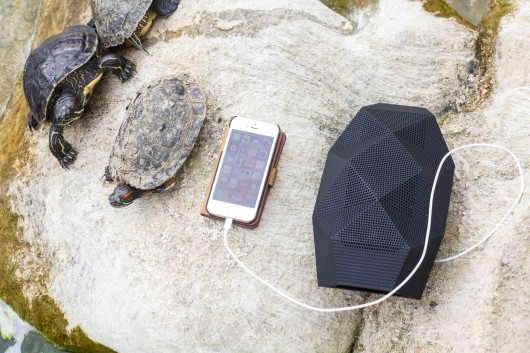 BIG Turtle Shell napíja smartfón i GoPro