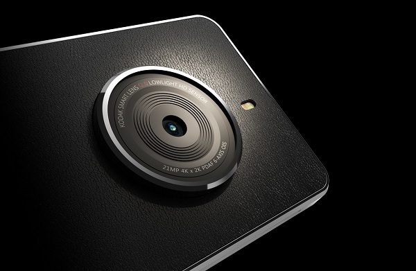Zadný fotoaparát smartfónu Kodak Ektra má rozlíšenie 21 megapixlov