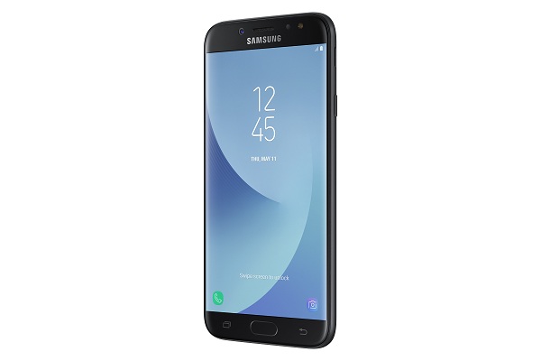 Smartfón Samsung Galaxy J7.