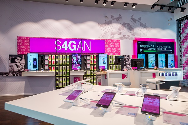 elektronický poradový lístok, nabíjacia stanica, online prostredie, predajňa, príslušenstvo, rezervácia, Slovak Telekom, Telekom, Wifi, technológie, novinky