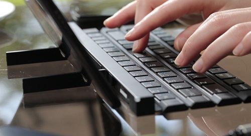 LG, IFA 2015, klávesnica, rolovateľná klávesnica, mobilné zariadenia, KBB-700, Rolly Keyboard, technológie, novinky