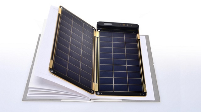Solar Paper, solárny panel, nabíjačka, USB, solárna nabíjačka, LCD, start-up, slnko, energia, prúd, technológie, novinky
