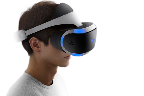 virtuálna realita, Sony, PlayStation VR, PlayStation, PlayStation Move, PlayStation Eye, headset, helma, VR, príslušenstvo, cena, technológie, novinky, technologické novinky, inovácie, recenzie, prvé dojmy