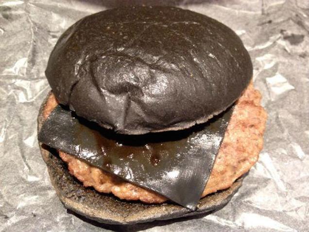 Reaálny Kuro Burger