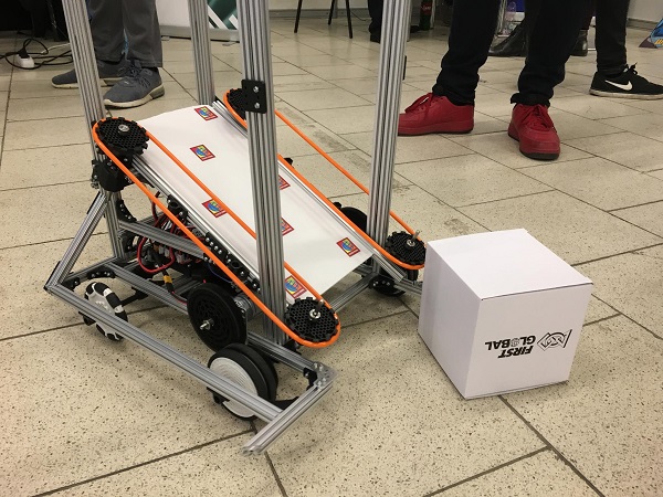Robot tímu z gymnázia Galileo