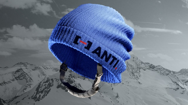 Mäkká lyžiarska helma ANTI A1 by vďaka svojej špeciálnej vrstve mala prekonať aj bezpečnostné normy ASTM F2040 a EN1077.