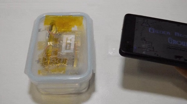 Prototyp senzorického štítku môže používateľovi cez jeho smartfón zobraziť, kedy sa jedlo začne skutočne kaziť.