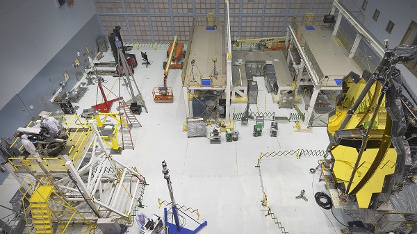 Teleskop James Webb je konštruovaný v najväčšej technickej miestnosti na svete, ktorá sa nachádza v Goddard Space Flight Center